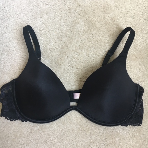 Victoria's Secret Other - Victoria Secret Bra - Never Worn - 38C